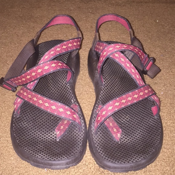 Chaco Shoes - Chacos women’s 11